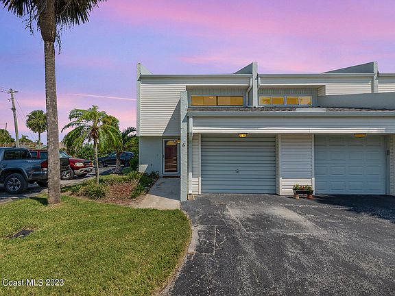 2nd image of 800 Poinsetta Dr APT 6