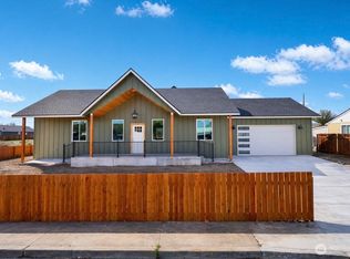 129 SE 3rd Ave, Soap Lake, WA 98851