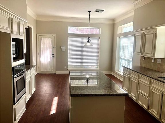 2nd image of 4218 Village Corner Dr
