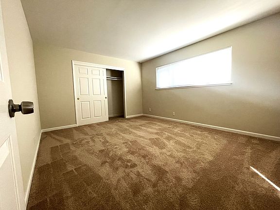 4th image of 2550 Arroyo Dr APT 8