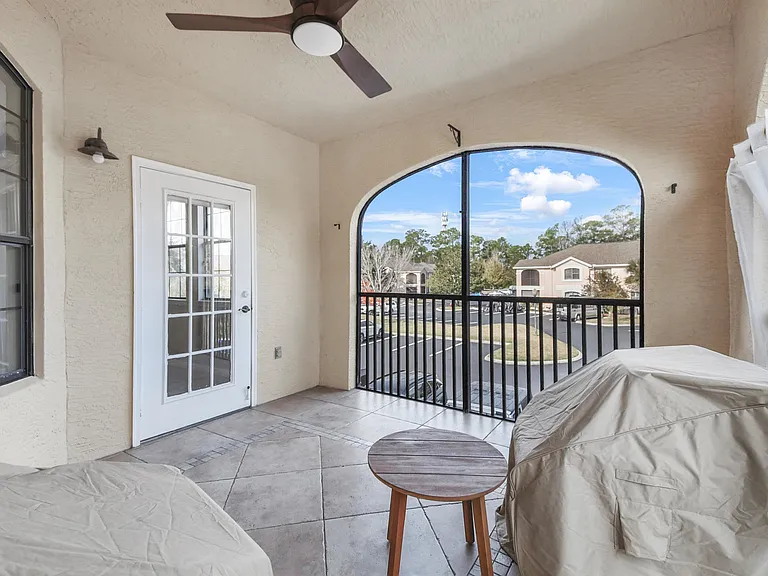 2221 Vista Cove Rd — Photo 25
