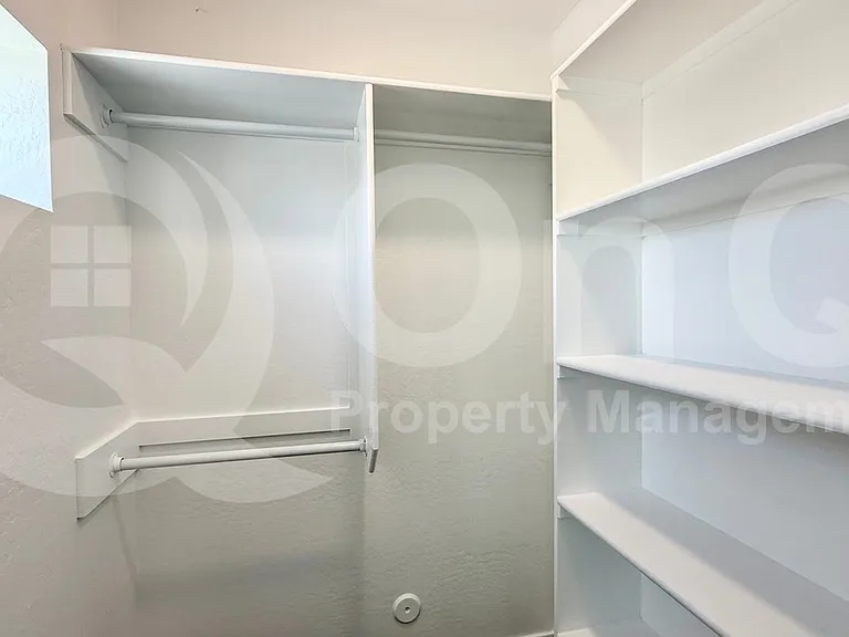9160 N 67th Ave #212 — Photo 11