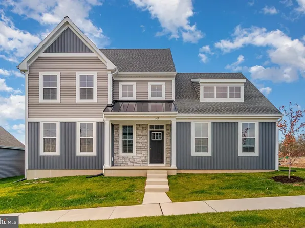 107 Sparrow Ln, Elizabethtown, PA 17022