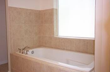 4th image of 22512 Bluewater Dr SE