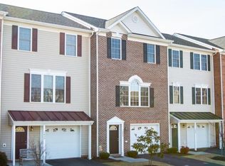 1443 Flowing Spring Ln, Harrisonburg, VA 22801