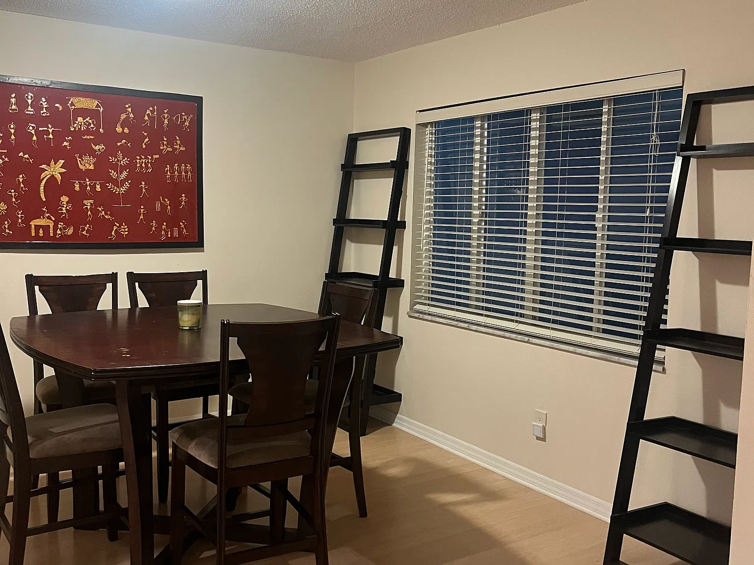 3 bed, 1616 sqft, $2,400 — Photo 4