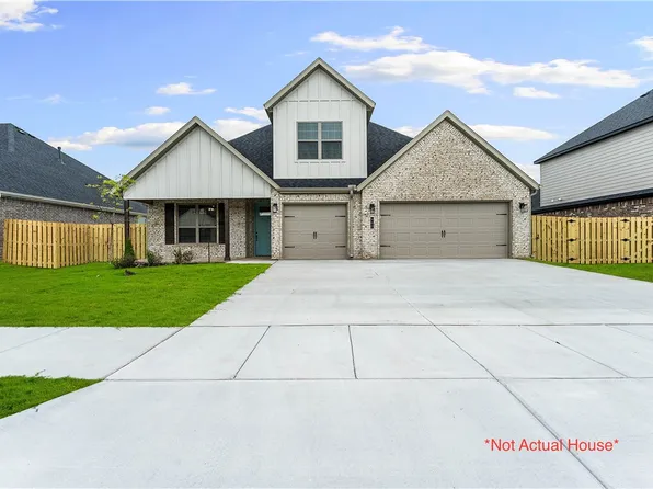 814 Dolcetto St, Tontitown, AR 72762