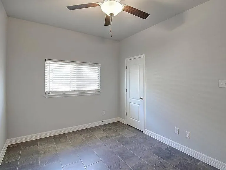 7522 Sable Creek Dr — Photo 47