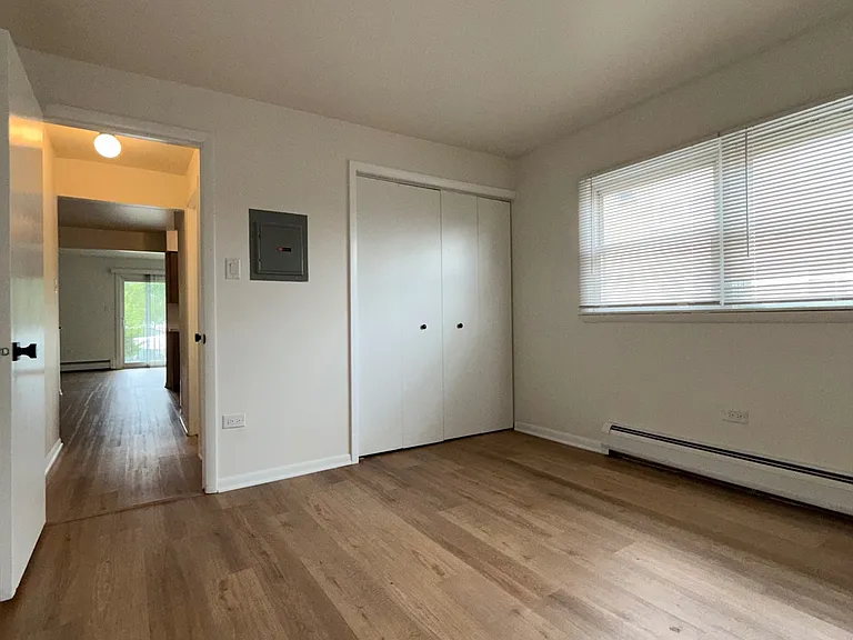7920 S 82nd Ave #2N — Photo 10