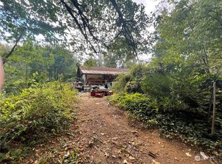 8201 W Shelton Matlock Rd, Shelton, WA 98584