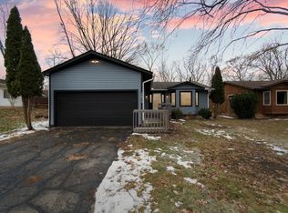 2605 Southlawn St, Ypsilanti, MI 48197