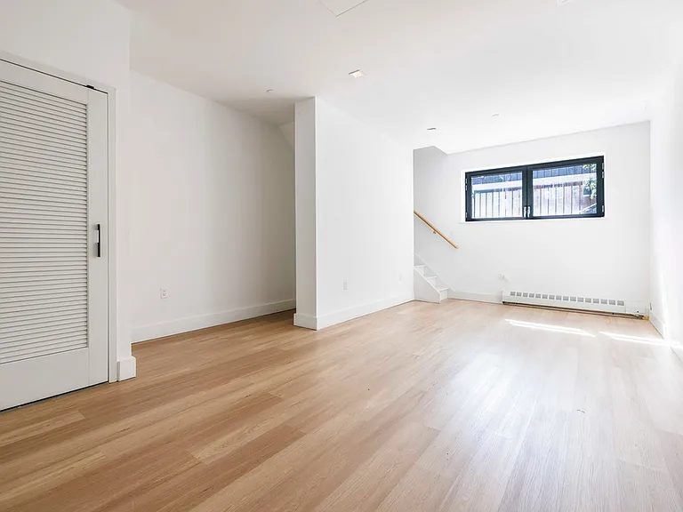 176 Woodward Ave #230 — Photo 9