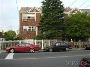 782 Pugsley Ave, Bronx, NY 10473