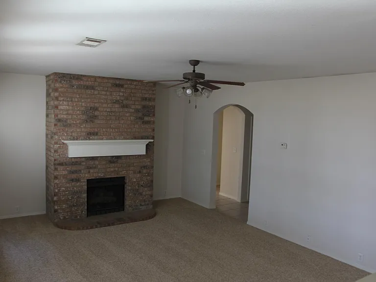 1017 Porter Pl — Photo 24