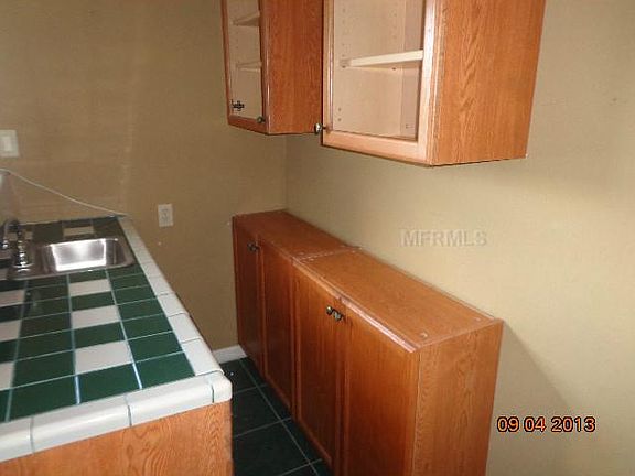 3rd image of 304 Shepard Ave