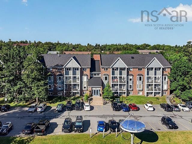 1st image of 15 Knightsridge Dr #201