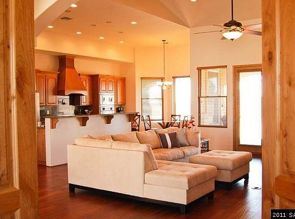 4th image of 3121 Camino Las Palmeras