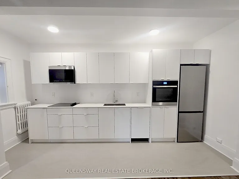 110 Wellesley St E #508 — Photo 2