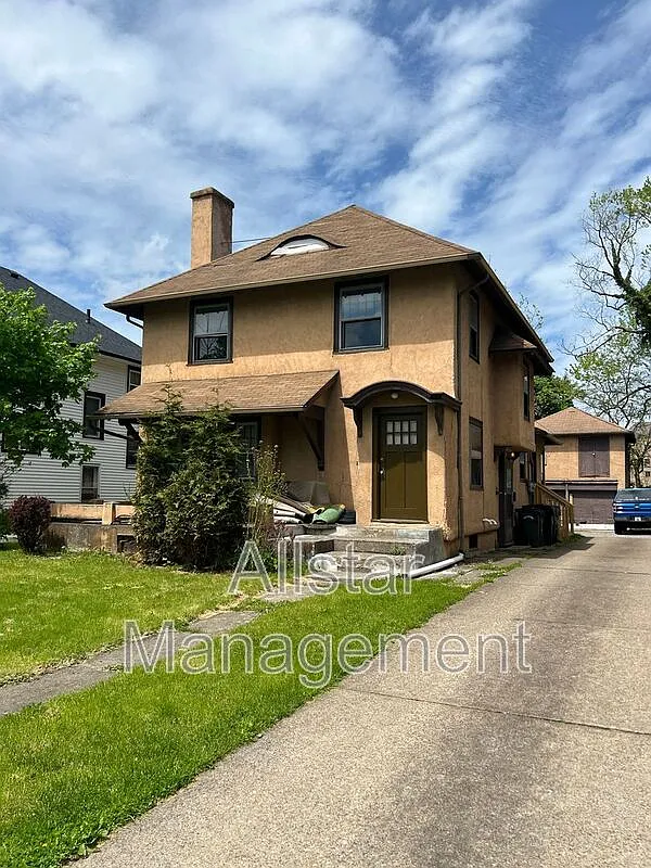 1 bed, 1.0 bath, 850 sqft, $725 — Photo 1