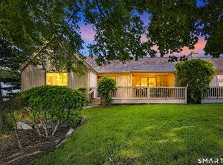 448 Hammerstone Ln #B, Stratford, CT 06614