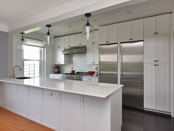 2nd image of 109-14 Ascan Ave #6H