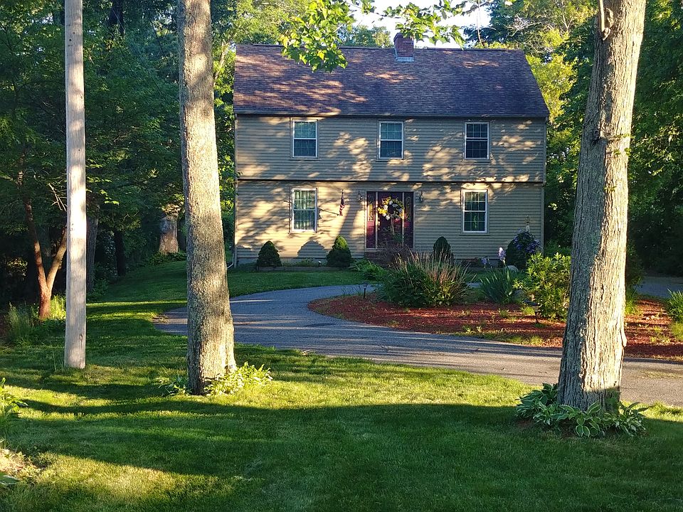 4 BED SALTBOX COUNTRY HOME 