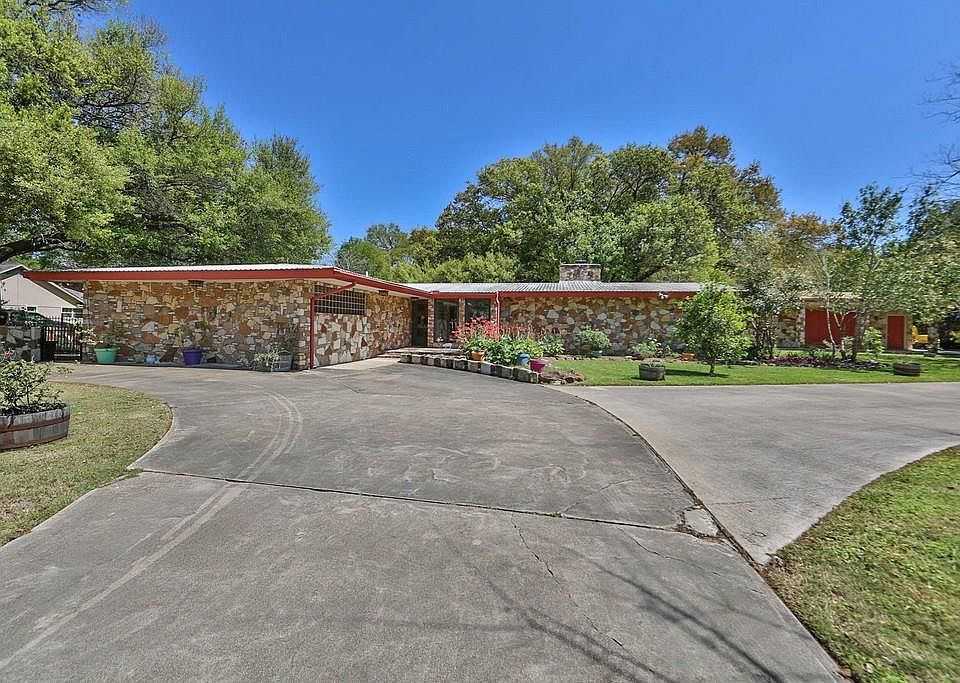 1st image of 2622 Avenue D