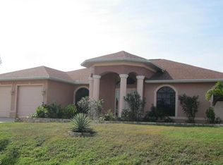 1710 NE 2nd Pl, Cape Coral, FL 33909