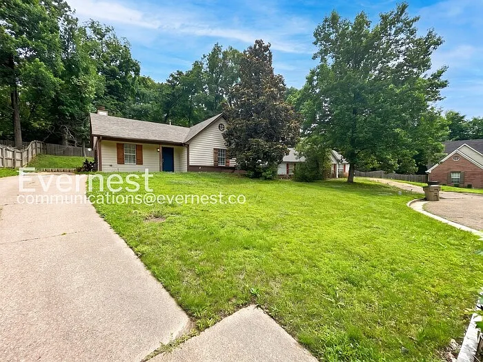 5780 Saranac Ave — Photo 22