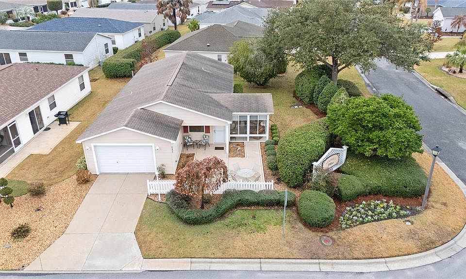 1st image of 2672 Sandhill Ct