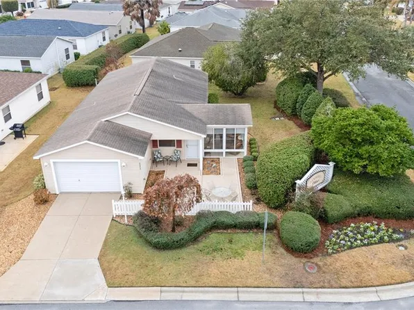 2672 Sandhill Ct, The Villages, FL 32162