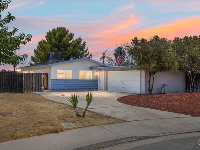 6605 Larkspur Way, Bakersfield, CA, 93306