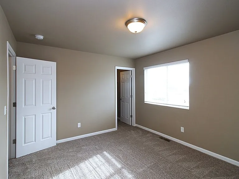 4231 Serenity Ct — Photo 18
