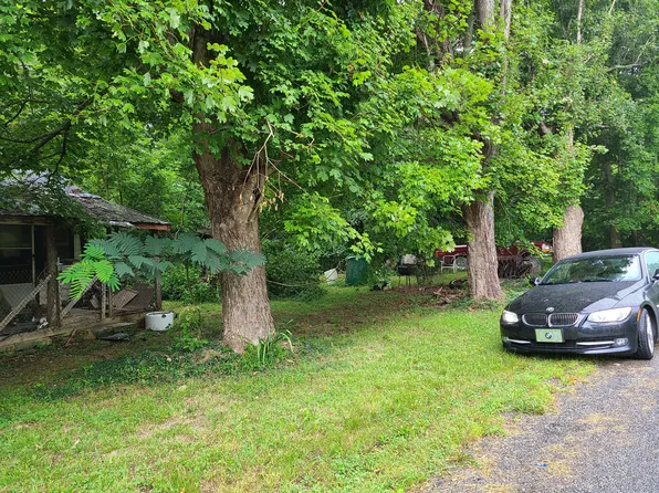 3694 Booker Ridge Rd, Mount Pleasant, TN 38474