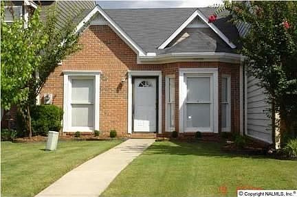 1st image of 2409 Brookline Ct SW