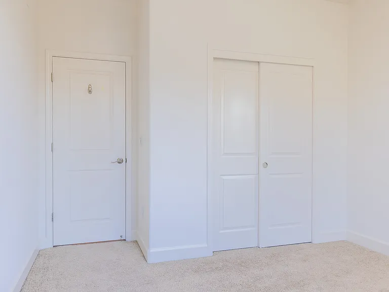 1673 Lee Way — Photo 11