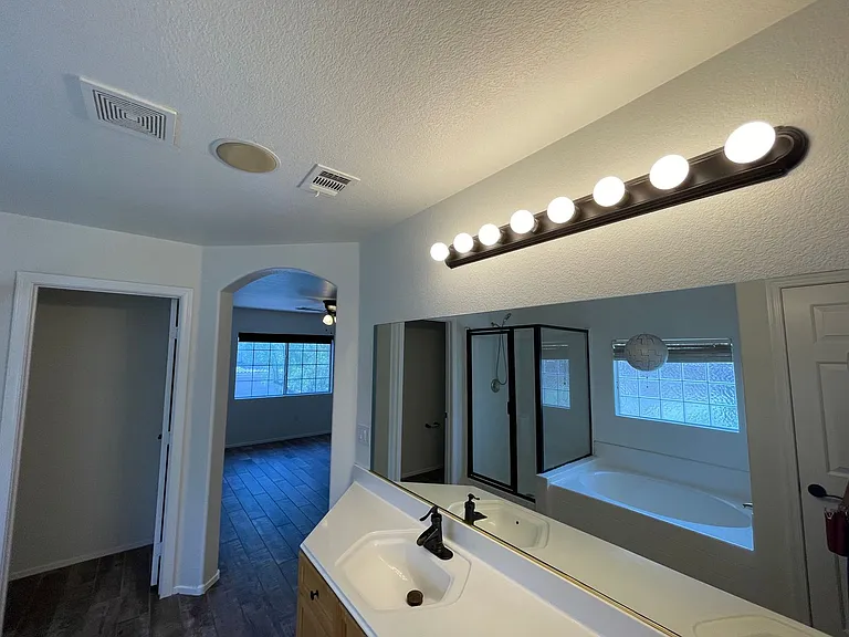 11016 Linden Leaf Ave — Photo 13