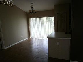 5th image of 309 SE 19th Ter