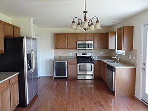 3rd image of 1124 Bellwood Ave