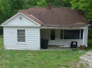 1128 Old Bramwell Rd, Bluefield, WV 24701