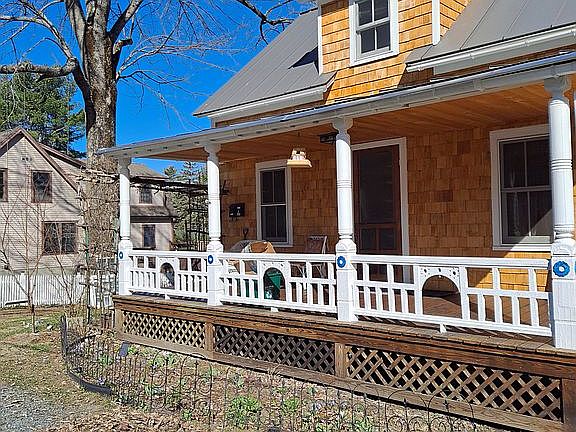 Craftsman Cottage 12Fariview