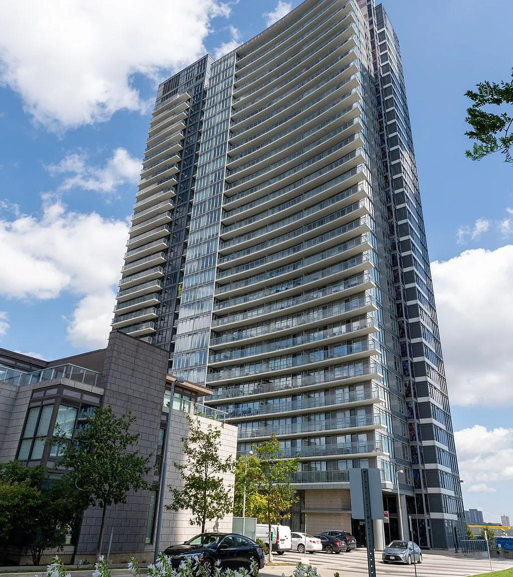 2 bed, $2,400 — Photo 1