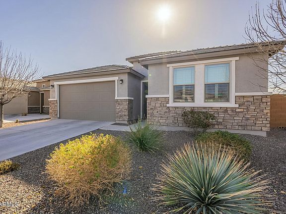 2nd image of 25973 W HORSHAM Drive