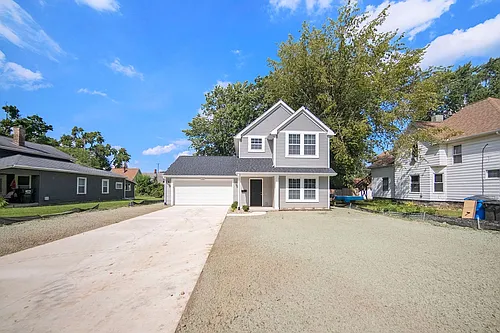 217 Wildflower Dr Photo 1