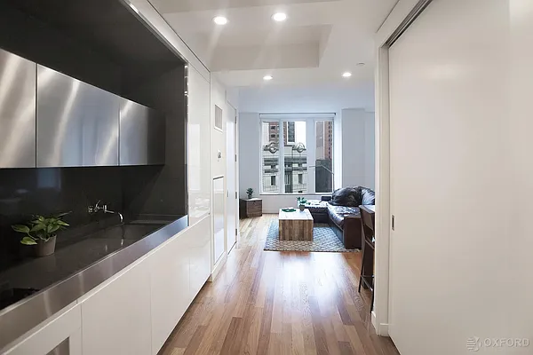 Rented by Oxford Property Group | media 23