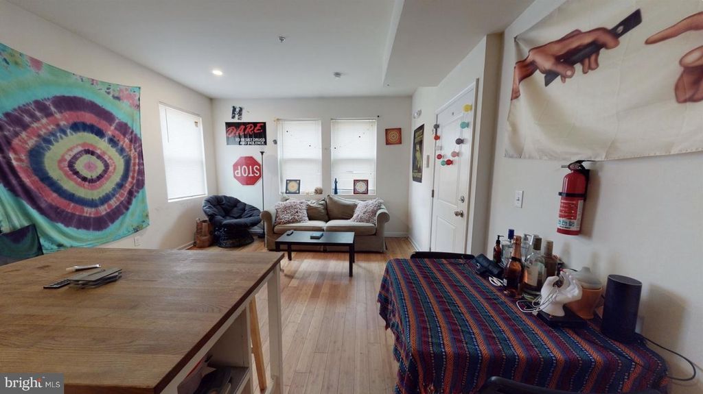 516 N 34th St, Philadelphia, PA - View 4