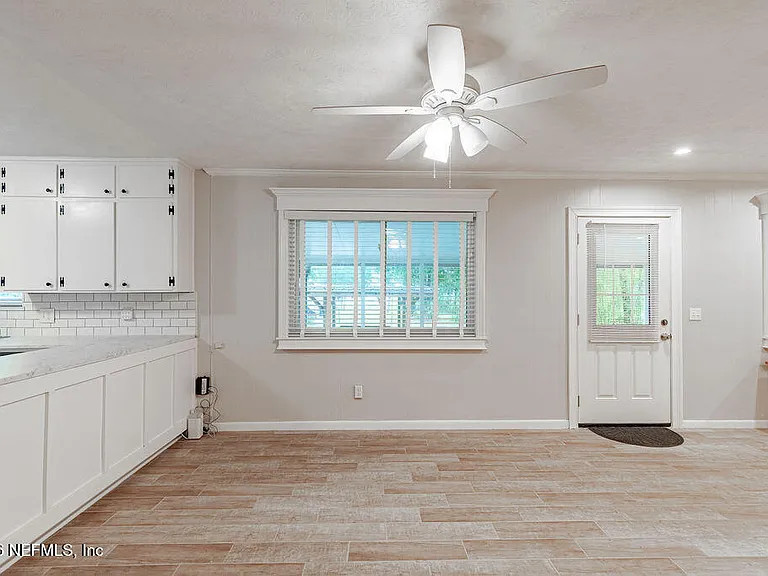 5018 County Road 214 — Photo 10