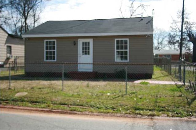 1st image of 3317 21st St