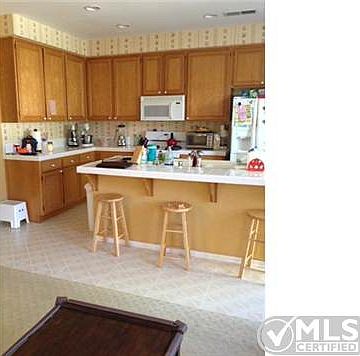 2nd image of 567 Lee Cir