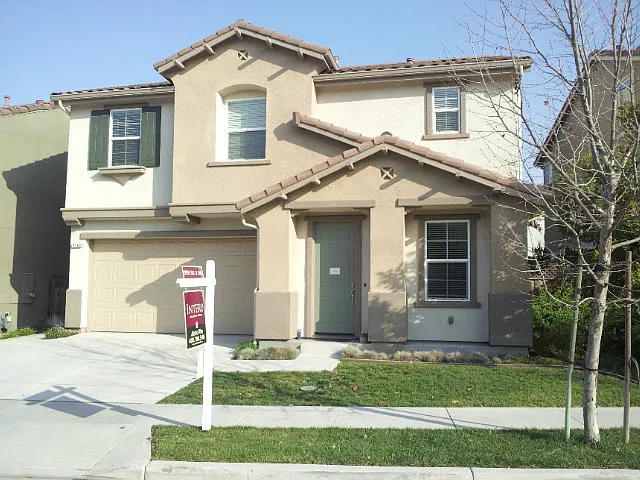 7140 Cerro Crest Dr photo 1